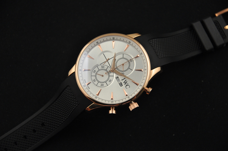 IWC watch man-136